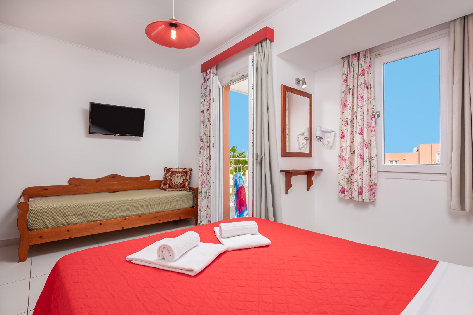 Bellos Hotel Apartments Limenas Chersonisou Exterior foto
