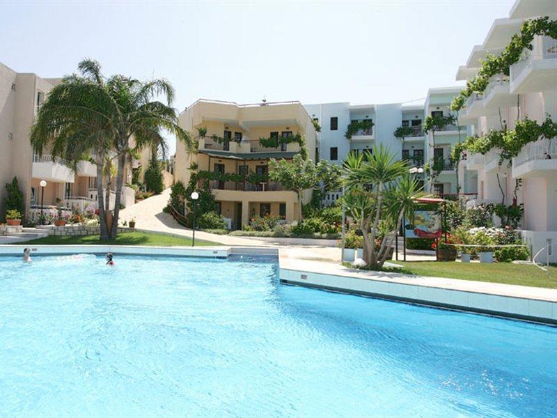 Bellos Hotel Apartments Limenas Chersonisou Exterior foto